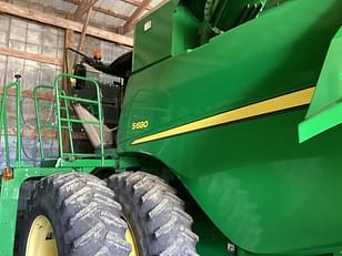 Main image John Deere S680 3