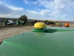 Main image John Deere S680 15