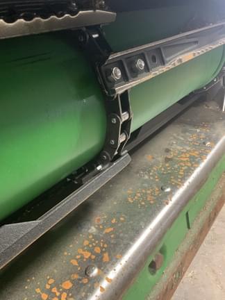 Image of John Deere S680 equipment image 3