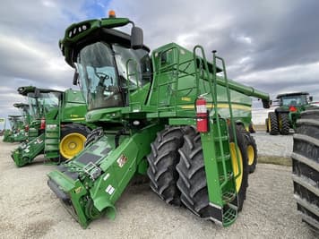 Main image John Deere S680