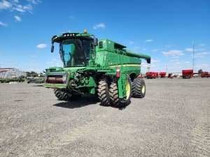 2012 John Deere S680 Image