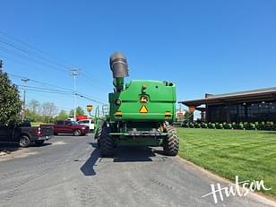 Main image John Deere S680 10