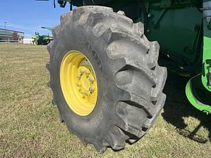 Main image John Deere S680 26