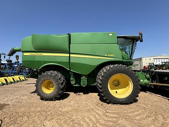 Image of John Deere S680 equipment image 3