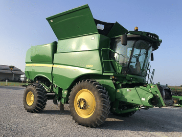Main image John Deere S680
