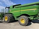 2012 John Deere S680 Image