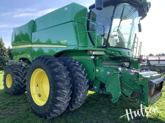 Main image John Deere S680