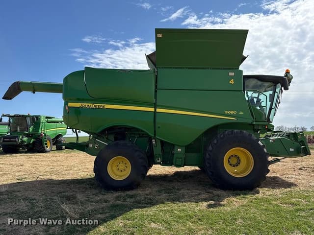 Image of John Deere S680 equipment image 3