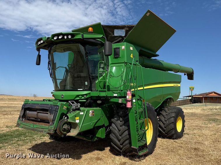2012 John Deere S680 Equipment Image0