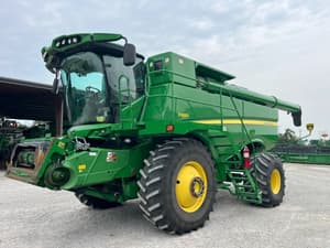 2012 John Deere S680 Image