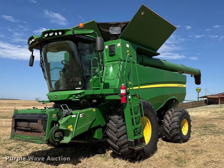 Image of John Deere S680 Primary image