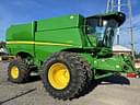 2012 John Deere S680 Image