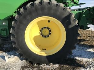 Main image John Deere S680 8