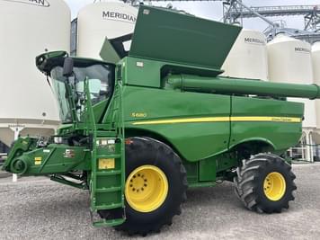 Main image John Deere S680