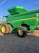 2012 John Deere S690 Image