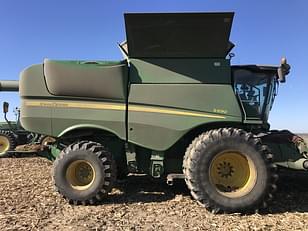 Main image John Deere S690 18