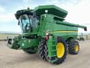 2012 John Deere S690 Image