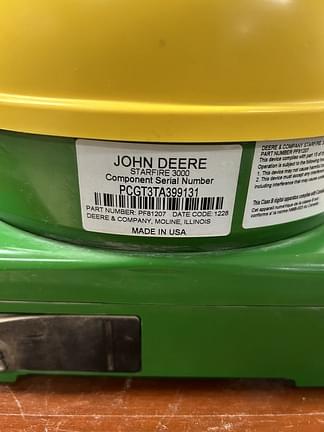 Image of John Deere StarFire 3000 equipment image 1