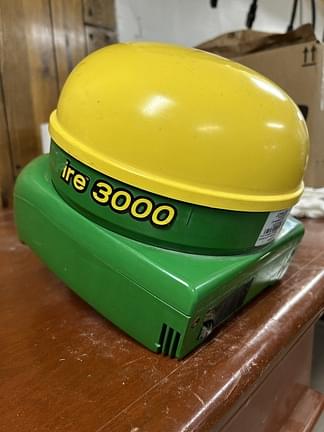 Image of John Deere StarFire 3000 Primary image