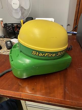 Image of John Deere StarFire 3000 Primary Image