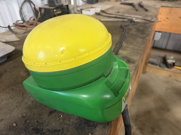 2012 John Deere StarFire 3000 Equipment Image0