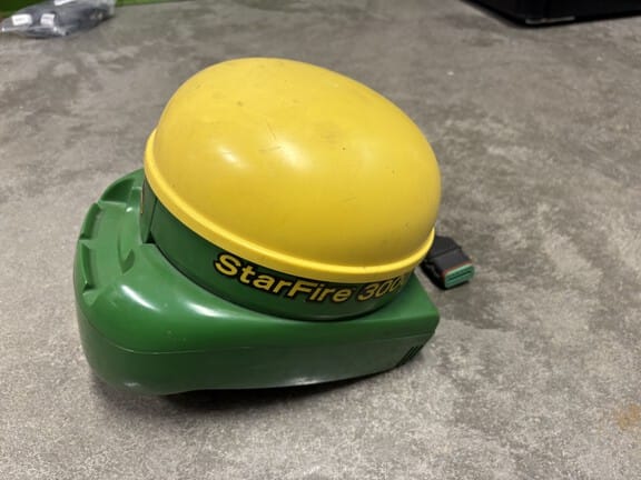 2012 John Deere StarFire 3000 Equipment Image0