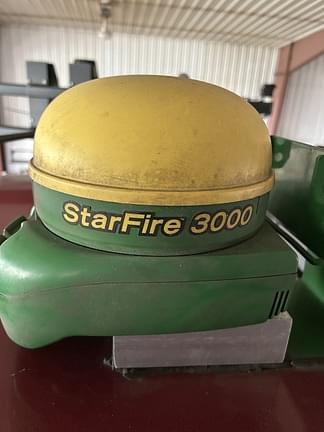 Image of John Deere StarFire 3000 Primary Image