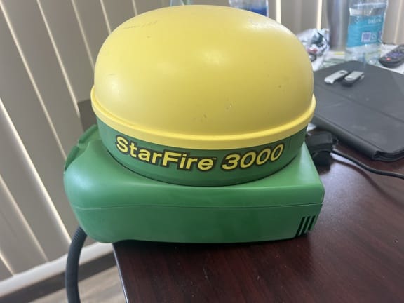 2012 John Deere StarFire 3000 Equipment Image0