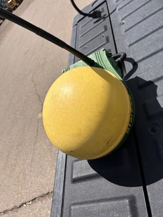 Image of John Deere StarFire 3000 equipment image 1