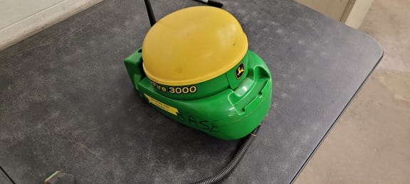 2012 John Deere StarFire 3000 Equipment Image0