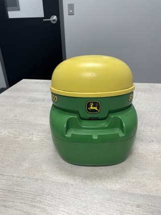 Image of John Deere StarFire 3000 Image 1