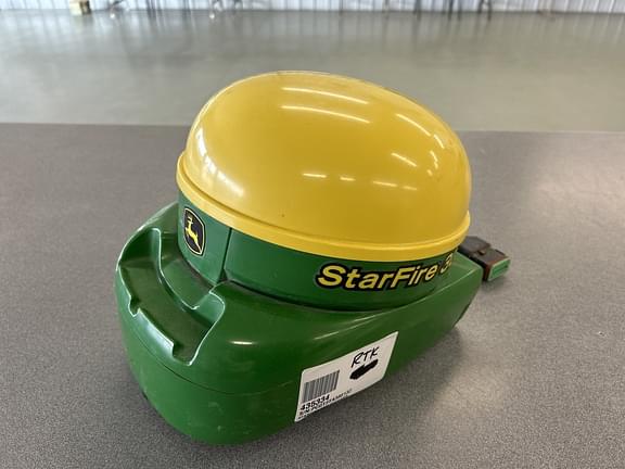 Image of John Deere StarFire 3000 Image 0