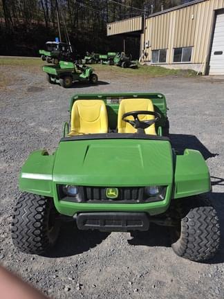 Image of John Deere Gator TS 4x2 equipment image 2