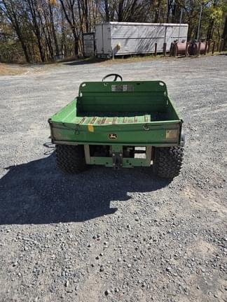 Image of John Deere Gator TS 4x2 equipment image 1