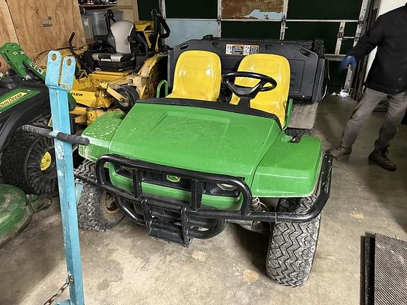 Image of John Deere Gator TX 4x2 equipment image 4