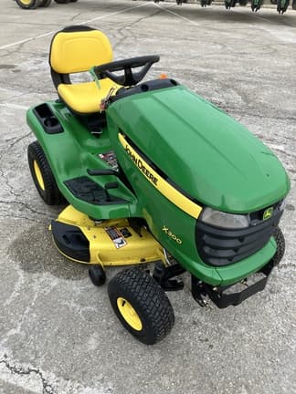 Image of John Deere X300 equipment image 4