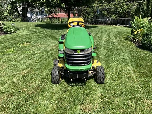 Image of John Deere X300 equipment image 4