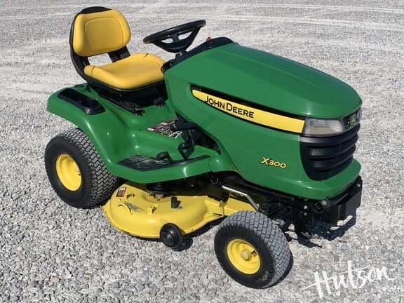 Image of John Deere X300 Primary image