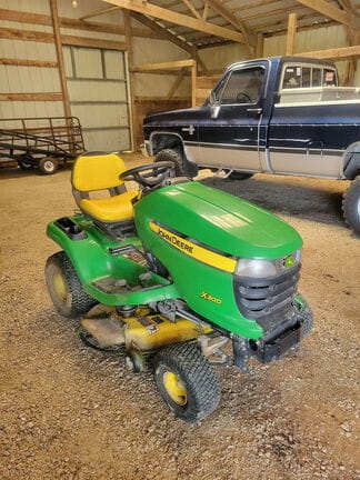 2012 John Deere X300 Equipment Image0