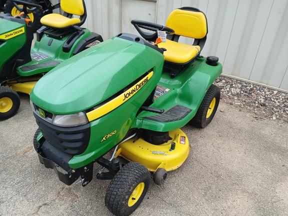 Image of John Deere X300 equipment image 2