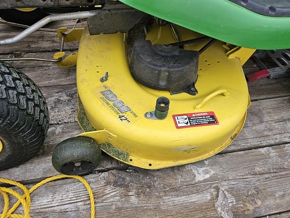 Image of John Deere X300 equipment image 3