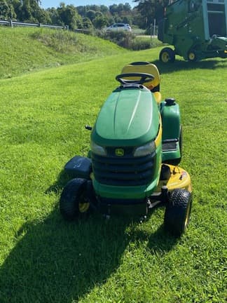 Image of John Deere X300 equipment image 1
