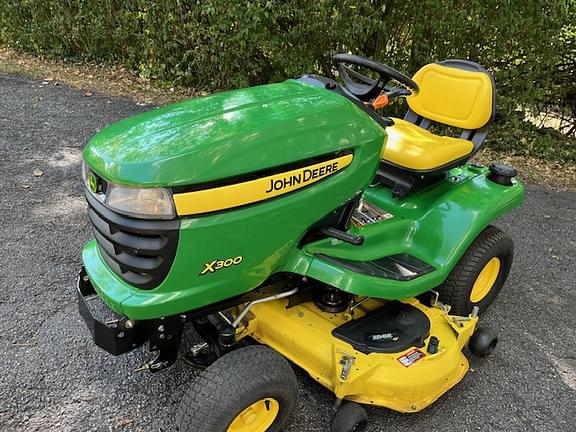 Image of John Deere X300 Primary image