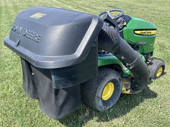 Image of John Deere X300 equipment image 2