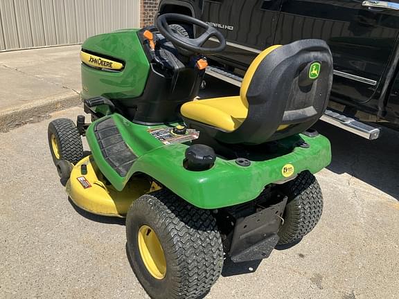 Image of John Deere X300 equipment image 2