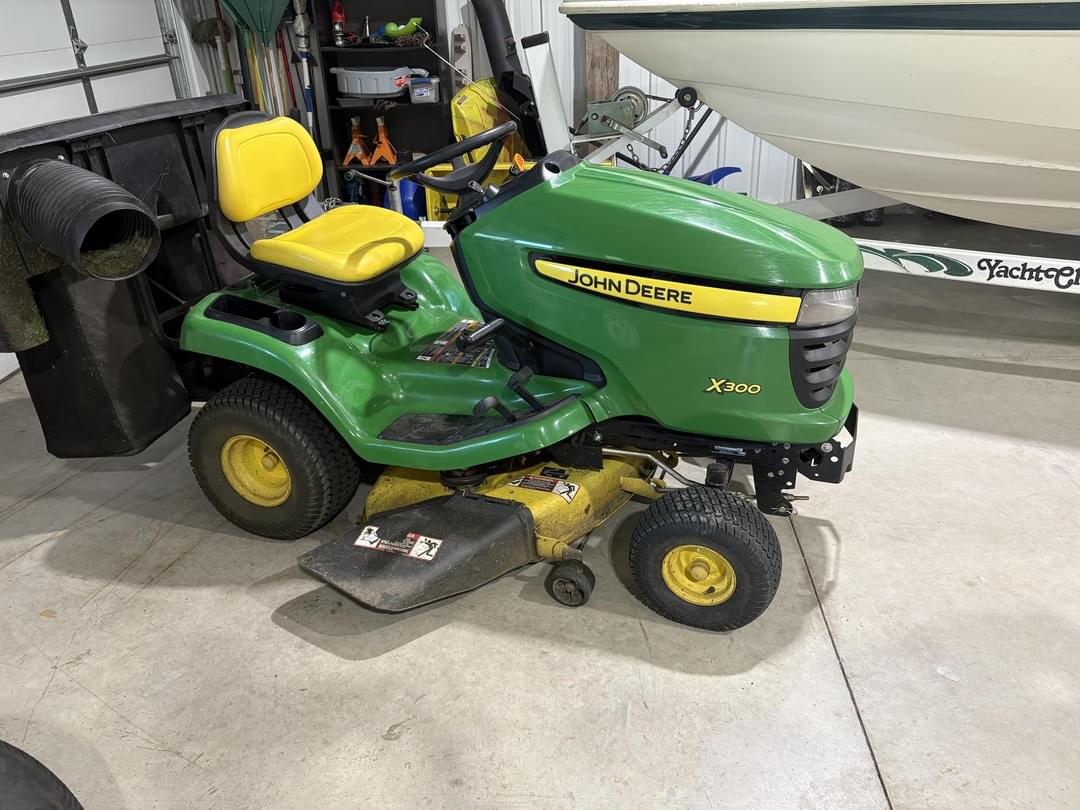 Image of John Deere X300 Primary image