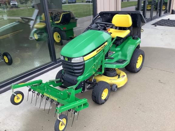 Image of John Deere X304 Primary image