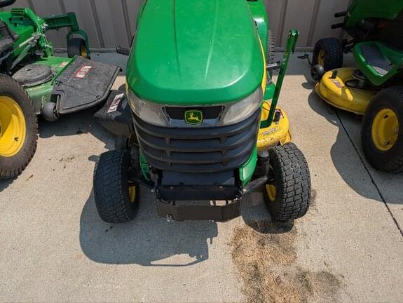Image of John Deere X304 equipment image 3