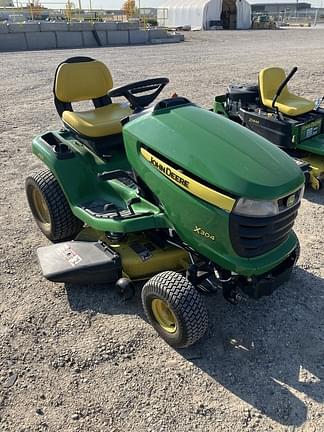 Image of John Deere X304 Primary image