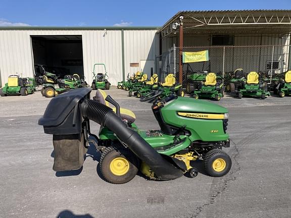 Image of John Deere X310 equipment image 1